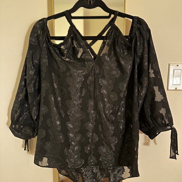 Current Air Jacquard Blouse with Cold Shoulder - Picture 2 of 2